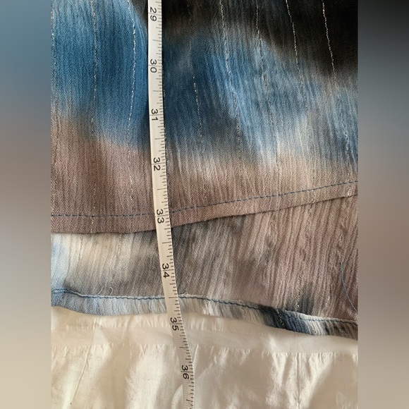 NWT Umgee Tie-Dye Keyhole Tunic Top in Blue, Black  and Taupe - Picture 12 of 16